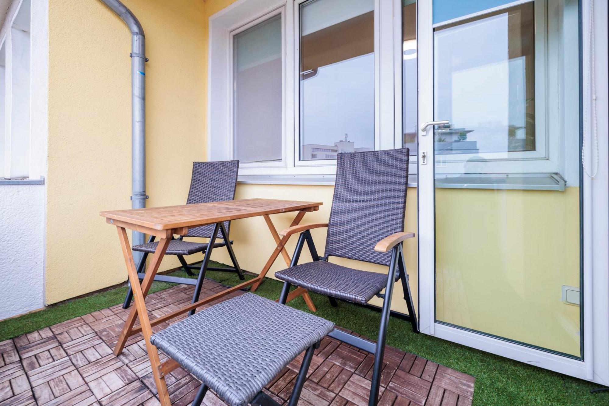 86Qm - 3 Rooms - Central - Rhm Apartments Hannover Luaran gambar